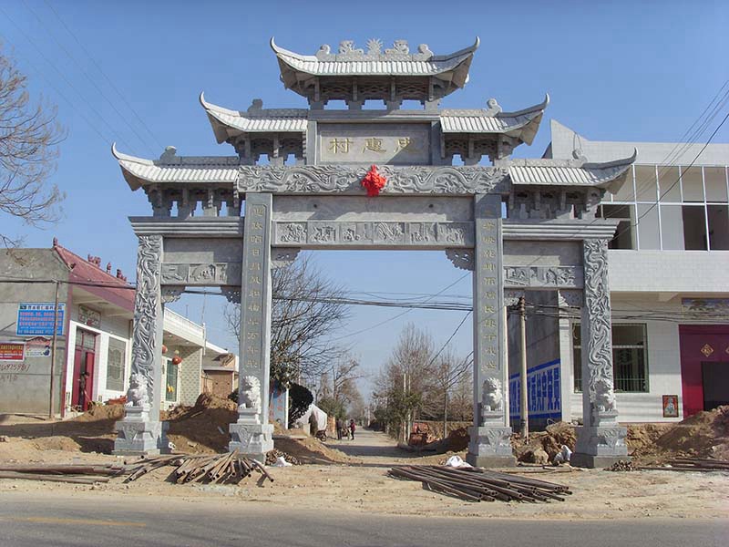 農(nóng)村青石石牌樓價格
